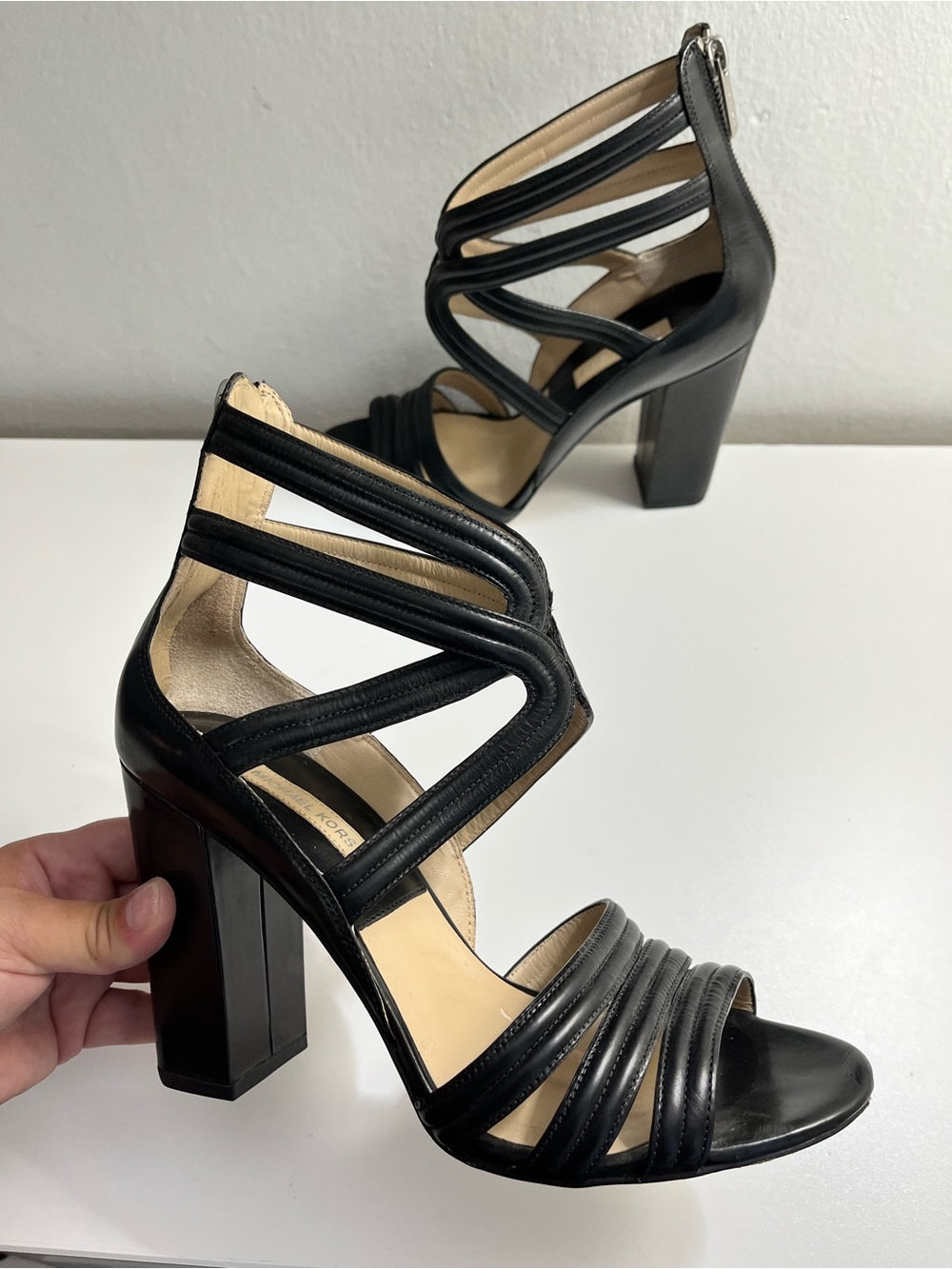 Michael Kors Preston Leather Strappy Block Heel Sandals Size 9